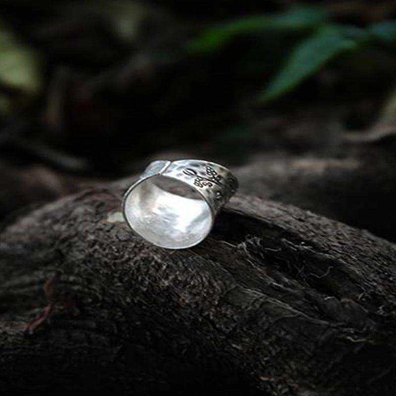 Retro Distressed-style Fashion Ring With An Adjustable Opening